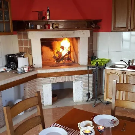 Ferienwohnung Mit Terrasse Fuer Vier Personen * Bale
